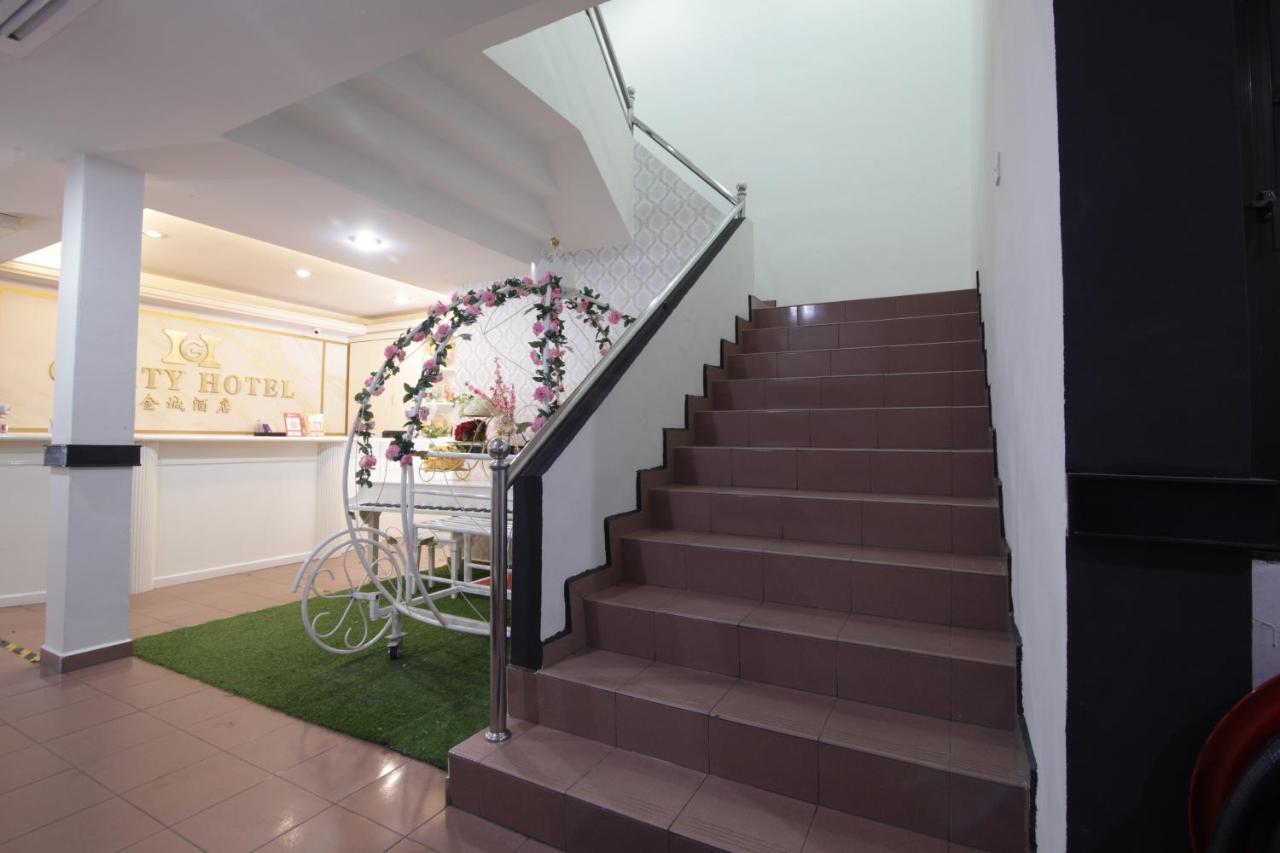 G City Hotel 틀룩인탄 외부 사진