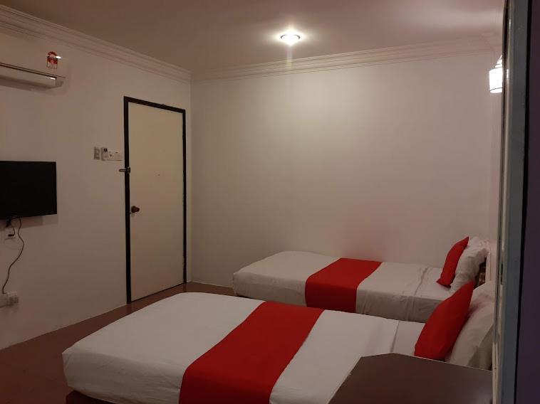 G City Hotel 틀룩인탄 외부 사진