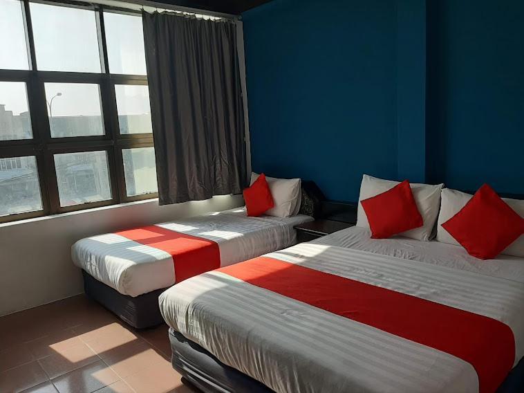 G City Hotel 틀룩인탄 외부 사진