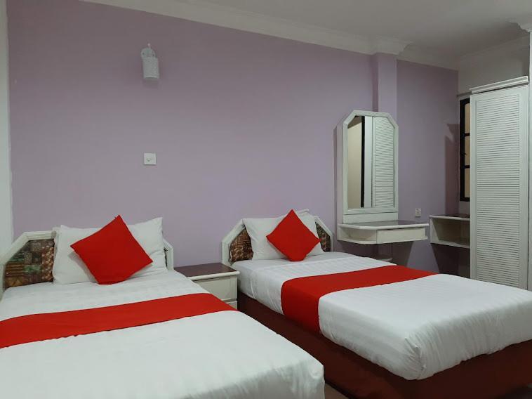 G City Hotel 틀룩인탄 외부 사진